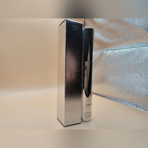 Tom Ford Extreme Badass Mascara in Badass Black, NIB - Picture 2 of 4